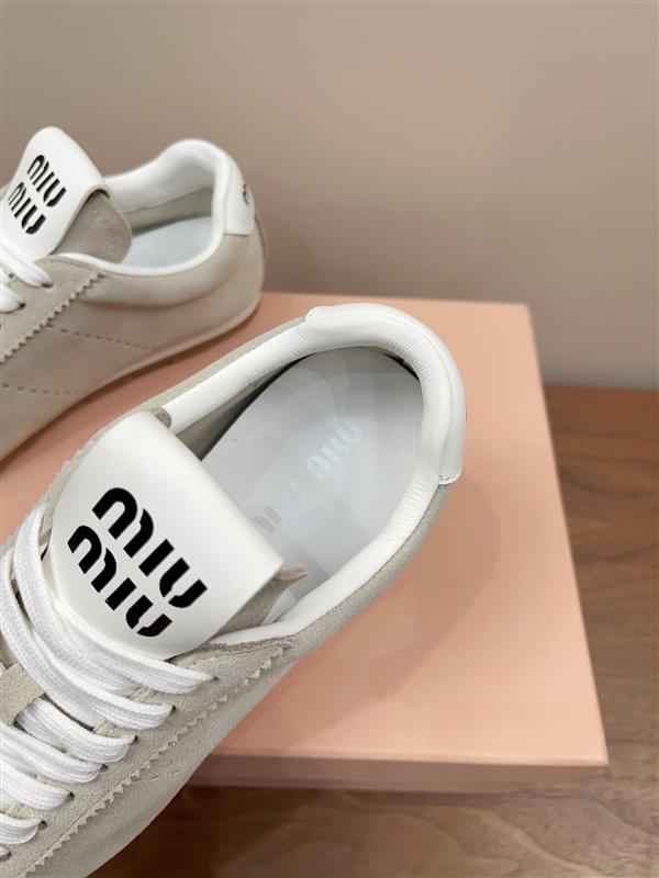 20243518433780 22035